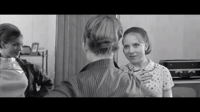 валентина теличкина в мини-юбке валентина теличкина в мини-юбке