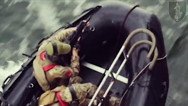 Вот так тренируются военнослужащие Морского центра спецназначения ВСУ Операторы-разведчики Вот так тренируются военнослужащие Морского центра спецназначения ВСУ Операторы-разведчики