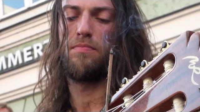 Estas Tonne - The Song of the Golden Dragon Estas Tonne - The Song of the Golden Dragon