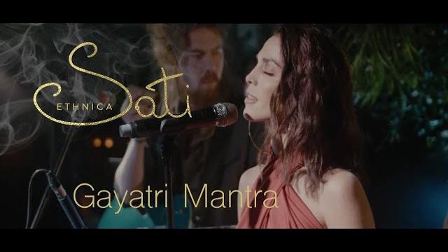 Sati Ethnica - Gayatri Mantra (Live at Kozlov club) Sati Ethnica - Gayatri Mantra (Live at Kozlov club)