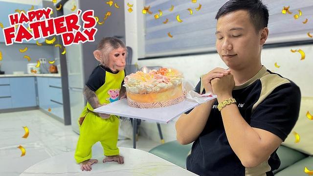 Monkey Cubis Gives Dad a Gift on Father's Day! Monkey Cubis Gives Dad a Gift on Father's Day!