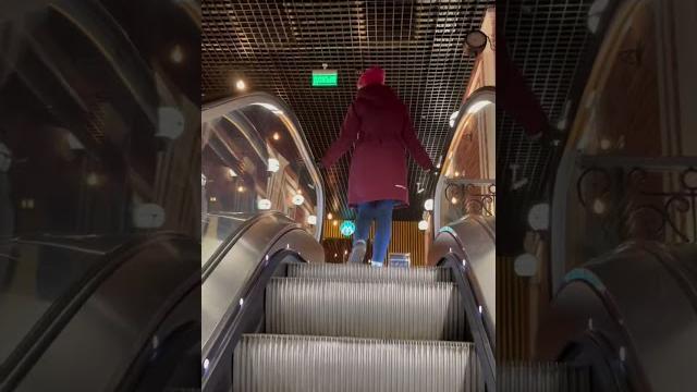 #Ухта …первый эскалатор в Ухте…Республика Коми #Ухта …первый эскалатор в Ухте…Республика Коми