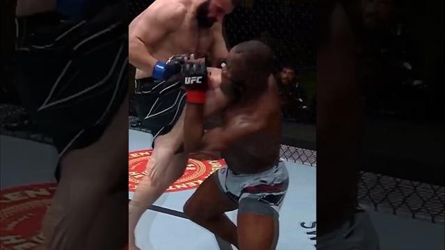 Был разведчиком и охранял президента. Боец UFC Был разведчиком и охранял президента. Боец UFC