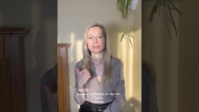 Что значат, эти белые точки на ногтях ? Что значат, эти белые точки на ногтях ?