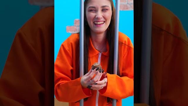 Шоколадное яйцо своими руками в тюрьме #123go Шоколадное яйцо своими руками в тюрьме #123go