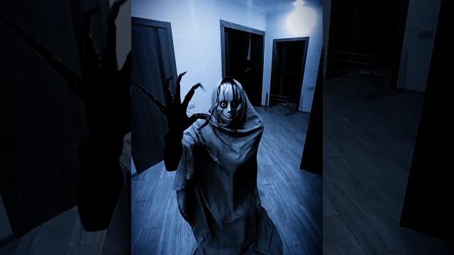 Как момо телепортируется #моменты #фильм #сериал #бабайка #монстр #момо #страшилки #ужасы Как момо телепортируется #моменты #фильм #сериал #бабайка #монстр #момо #страшилки #ужасы