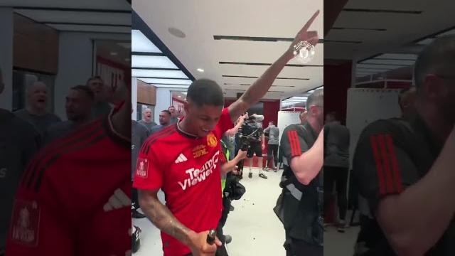 MORE Dressing Room Scenes From Wembley MORE Dressing Room Scenes From Wembley