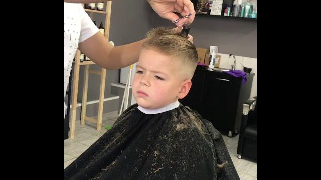 Стрижки детские мальчик стрижка для мальчика модная стрижка мода стиль красота мужчина Гардэй Стрижки детские мальчик стрижка для мальчика модная стрижка мода стиль красота мужчина Гардэй