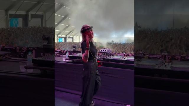 dj girl opreting | Shorts video 2025 | #reels #shorts #viralreels #trendingreels #dj #club #party dj girl opreting | Shorts video 2025 | #reels #shorts #viralreels #trendingreels #dj #club #party
