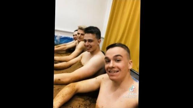 САФИК, АРИШНЕВ, БРУНО И ПАШКА СИДЯТ ЗАРЫТЫЕ В ПЕСКЕ! САФИК, АРИШНЕВ, БРУНО И ПАШКА СИДЯТ ЗАРЫТЫЕ В ПЕСКЕ!