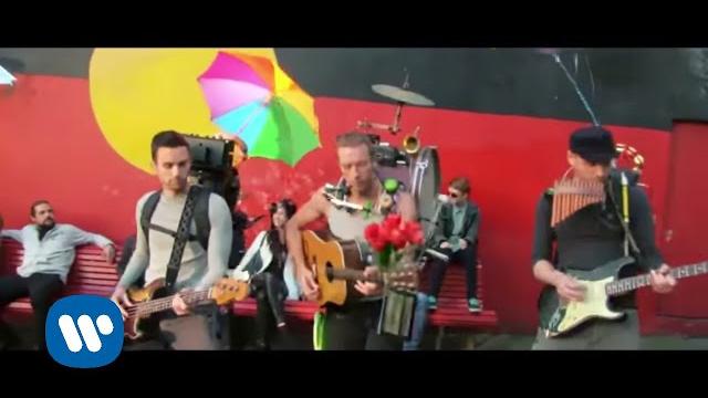 Coldplay - A Sky Full Of Stars (Official Video) Coldplay - A Sky Full Of Stars (Official Video)