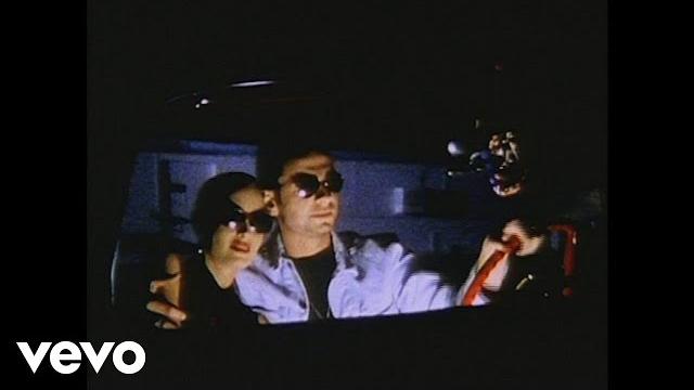 Depeche Mode - World in My Eyes (Official Video) Depeche Mode - World in My Eyes (Official Video)