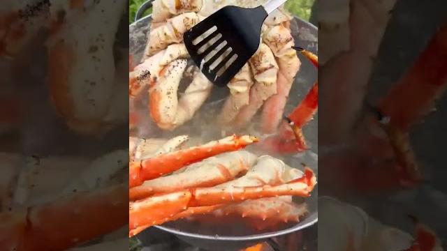 как готовить камчатского краба дома. сколько варить камчатского краба. Рецепт в коментарии! как готовить камчатского краба дома. сколько варить камчатского краба. Рецепт в коментарии!