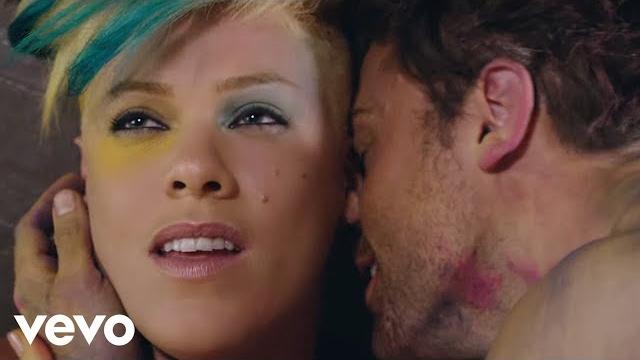 P!nk - Try (Official Video) P!nk - Try (Official Video)