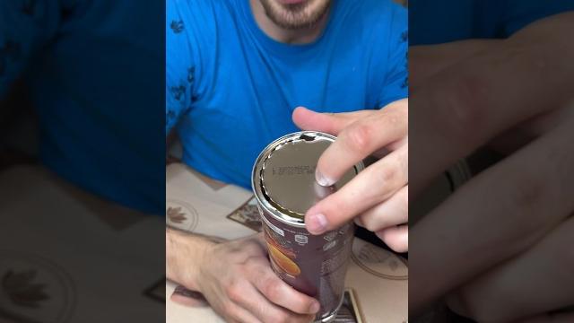 Ты найдешь это внутри чипсов Pringles Ты найдешь это внутри чипсов Pringles