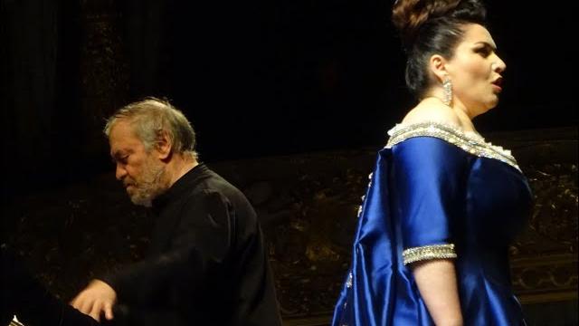Хибла Герзмава, каватина Нормы Casta Diva Хибла Герзмава, каватина Нормы Casta Diva