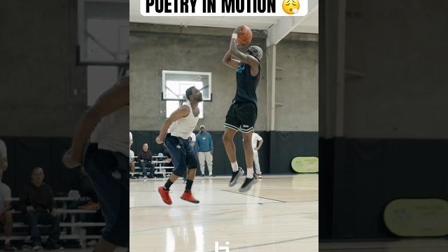 He Had His Coach TURNT WIth This ELITE BUCKET He Had His Coach TURNT WIth This ELITE BUCKET