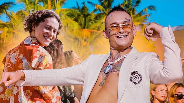 ШАРЛОТ & MORGENSHTERN - Малышка (Love Video 2020) ШАРЛОТ & MORGENSHTERN - Малышка (Love Video 2020)