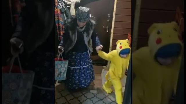 Колядки С мамой На Старый Новый год Колядки С мамой На Старый Новый год