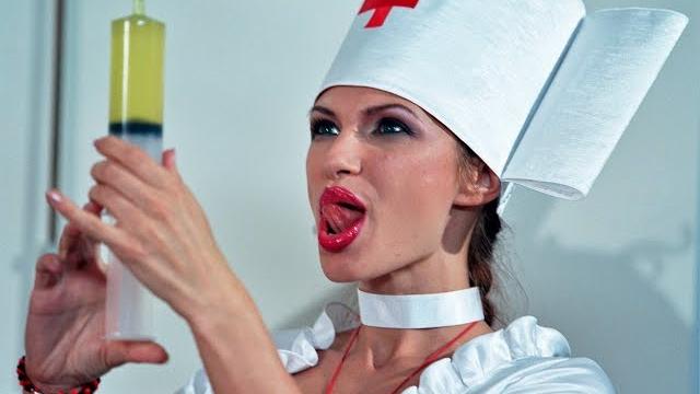 Эвелина Блёданс. Маски в больнице. 1-я серия. Эвелина Блёданс. Маски в больнице. 1-я серия.