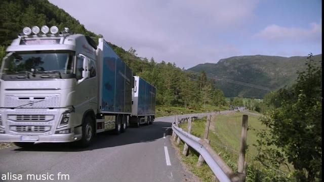 D.White - All the story is history. Modern Talking style 80s. Music Disco. Magic walking truck race D.White - All the story is history. Modern Talking style 80s. Music Disco. Magic walking truck race