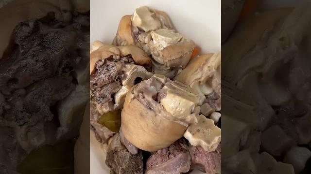 Самый вкусный и полезный говяжий холодец #холодец#быстро#быстроивкусно#еда#говядина#рецепты#food Самый вкусный и полезный говяжий холодец #холодец#быстро#быстроивкусно#еда#говядина#рецепты#food