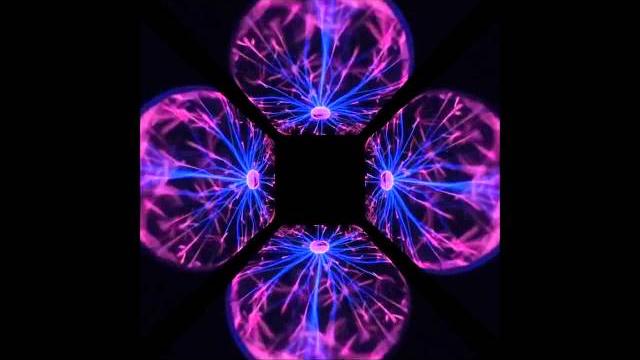 ПЛАЗМА видео для голографической 3D пирамиды ПЛАЗМА видео для голографической 3D пирамиды