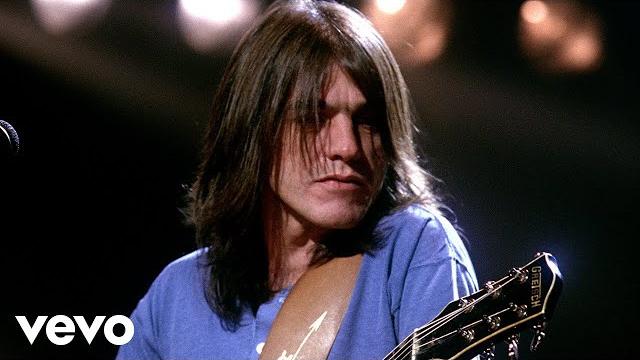 AC/DC - Thunderstruck (Official Video) AC/DC - Thunderstruck (Official Video)