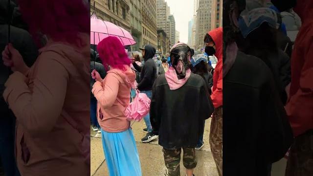 No Kings Day: протесты в Нью‑Йорке против Трампа и ICE #NoKings #NYC #иммиграция #протесты #убежище No Kings Day: протесты в Нью‑Йорке против Трампа и ICE #NoKings #NYC #иммиграция #протесты #убежище