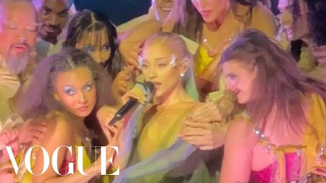 Ariana Grande Performs at Met Gala 2024 Ariana Grande Performs at Met Gala 2024