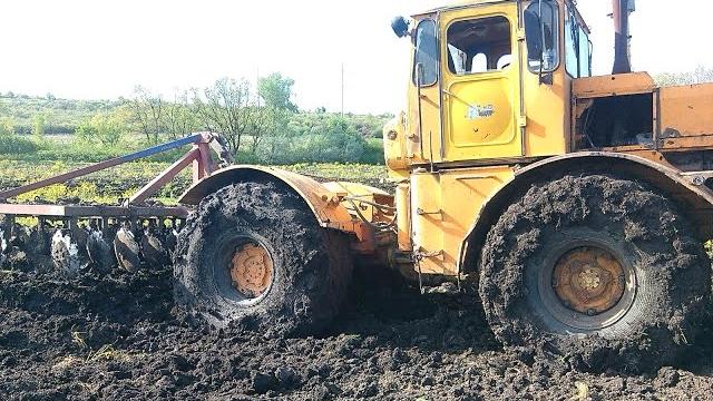 Зверская МОЩЬ! Наши Тракторы "Кировец" Самые Лучшие Трактора К-700 и К-701 "Кирюша" на бездорожье! Зверская МОЩЬ! Наши Тракторы "Кировец" Самые Лучшие Трактора К-700 и К-701 "Кирюша" на бездорожье!