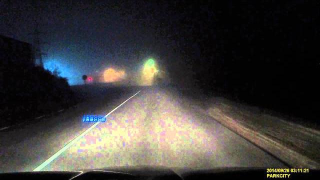 опасный поворот на скорости 150 км в час и авария . опасный поворот на скорости 150 км в час и авария .