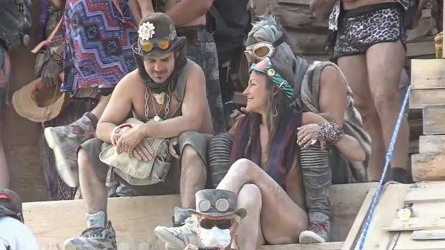Burning Man: кит в пустыне! Burning Man: кит в пустыне!