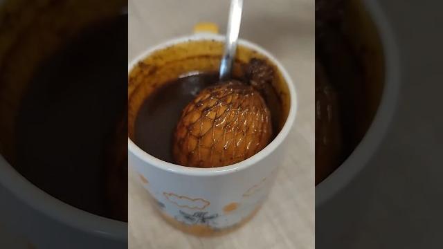 Яйца, хоть на выставку! (Тюлевые яйца) Яйца, хоть на выставку! (Тюлевые яйца)