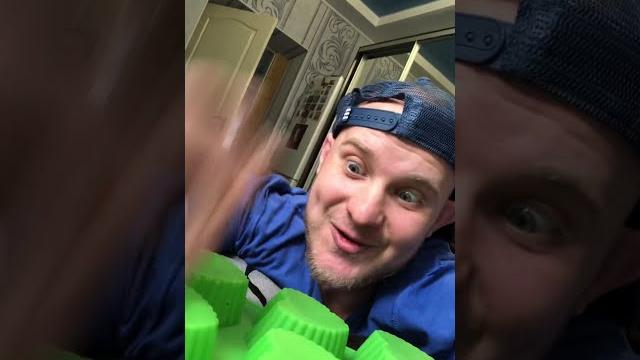 Деньги на ИГРУШКУ (смешное видео, юмор, приколы, поржать) Деньги на ИГРУШКУ (смешное видео, юмор, приколы, поржать)