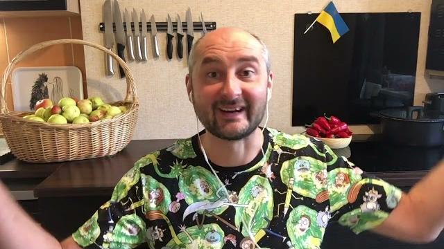 Страной правит подросток из интерната коррекции. Страной правит подросток из интерната коррекции.