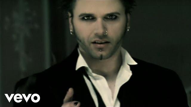Oomph! - Das letzte Streichholz (Videoclip) Oomph! - Das letzte Streichholz (Videoclip)