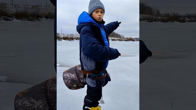 Чуть не избили на рыбалке #рыболов #fishing #рыбак #снастидлярыбалки #плотва #окунь #мормышка #рек Чуть не избили на рыбалке #рыболов #fishing #рыбак #снастидлярыбалки #плотва #окунь #мормышка #рек