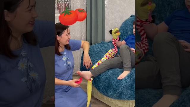 Who tickles? #Suleiman4ik family #shorts #comedy #funny Who tickles? #Suleiman4ik family #shorts #comedy #funny