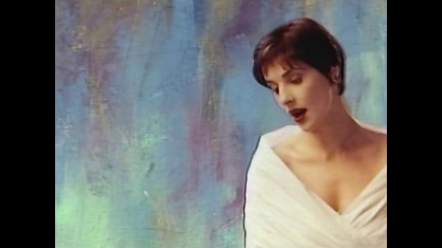 Enya - Orinoco Flow (4k Trailer) Enya - Orinoco Flow (4k Trailer)