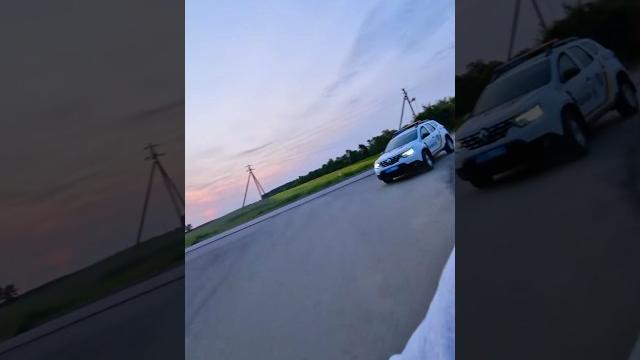 Красавчик! Лихо от ментов уехал! Красавчик! Лихо от ментов уехал!