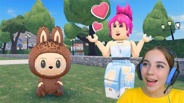 СТАЛА ЛАБУБУ, ЧТОБЫ РАЗЫГРАТЬ МАМУ в ROBLOX! СТАЛА ЛАБУБУ, ЧТОБЫ РАЗЫГРАТЬ МАМУ в ROBLOX!