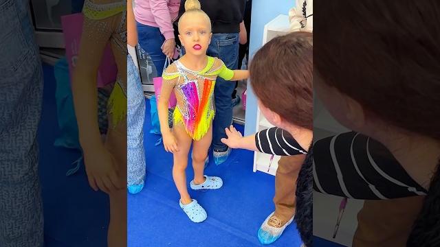 как Оливия поддерживает свою команду #гимнастка #турнир #соревнование #награждение #детскийспорт как Оливия поддерживает свою команду #гимнастка #турнир #соревнование #награждение #детскийспорт