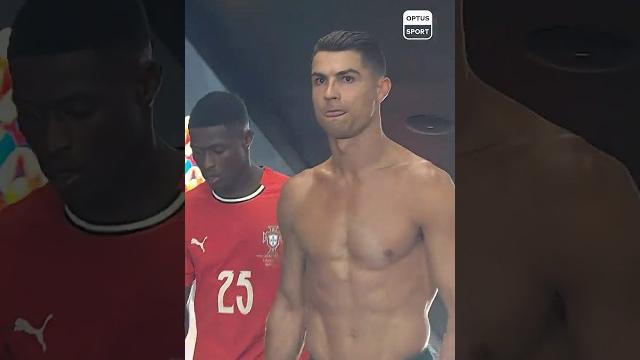 Nico Williams just couldn’t resist and swapped shirts with Cristiano Ronaldo at half time Nico Williams just couldn’t resist and swapped shirts with Cristiano Ronaldo at half time