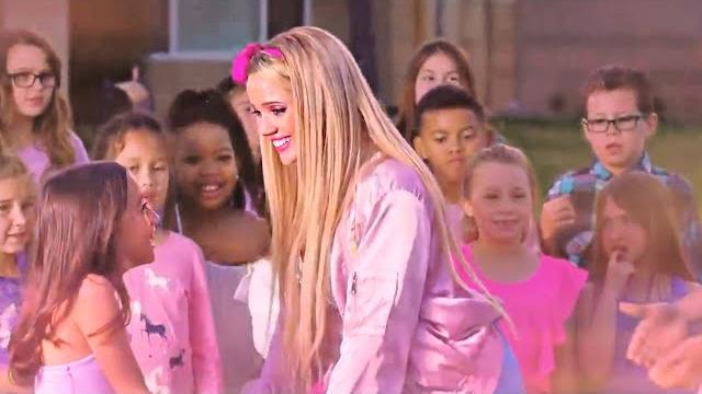 Tori V - Barbie Girl (Official Music Video) Tori V - Barbie Girl (Official Music Video)