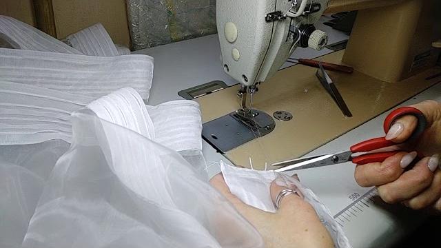 как настрочить " шторную тесьму" на тюль... как настрочить " шторную тесьму" на тюль...