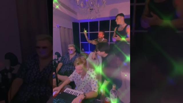 БУМЫЧ - СКОЛЬКО СТОИТ ЛЮБОВЬ БУМЫЧ - СКОЛЬКО СТОИТ ЛЮБОВЬ