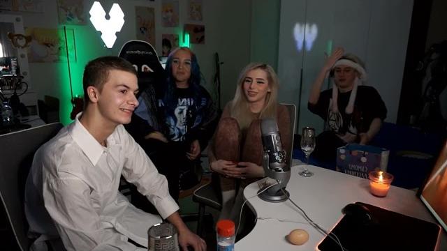 Чёрно-оранжевый ютуб Чёрно-оранжевый ютуб