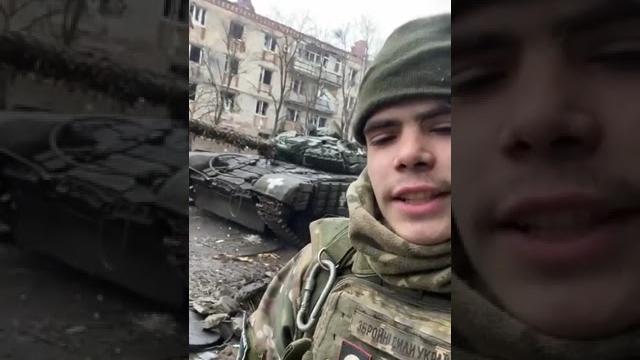 Боец ВСУ снял видео из Опытного южнее Бахмута (Артемовска), его рашисты взяли уже 100 раз ! Боец ВСУ снял видео из Опытного южнее Бахмута (Артемовска), его рашисты взяли уже 100 раз !