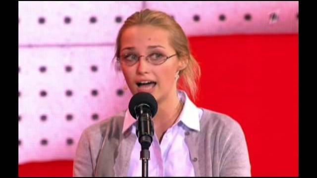 Аглая Шиловская в передаче "Театр эстрады" Аглая Шиловская в передаче "Театр эстрады"